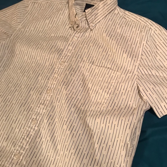 American Eagle men’s small button down shirt. - Picture 3 of 4